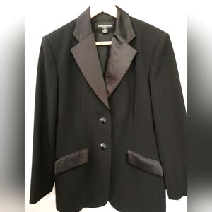 Jones New York Black Blazer ~ Size 14